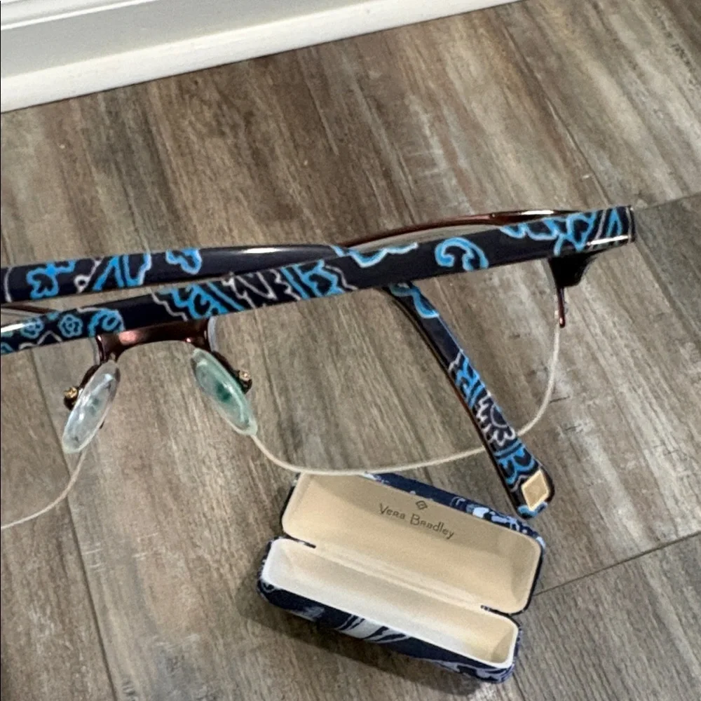 Vera Bradley ANTONIA Blue Bandana glasses